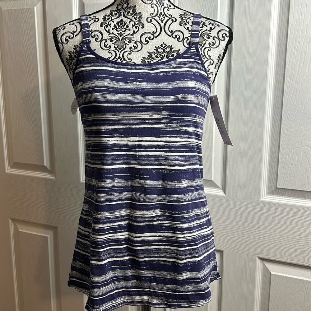 Gillian & O’Malley Cotton Stretch Nursing Tank Blue Print‎ M